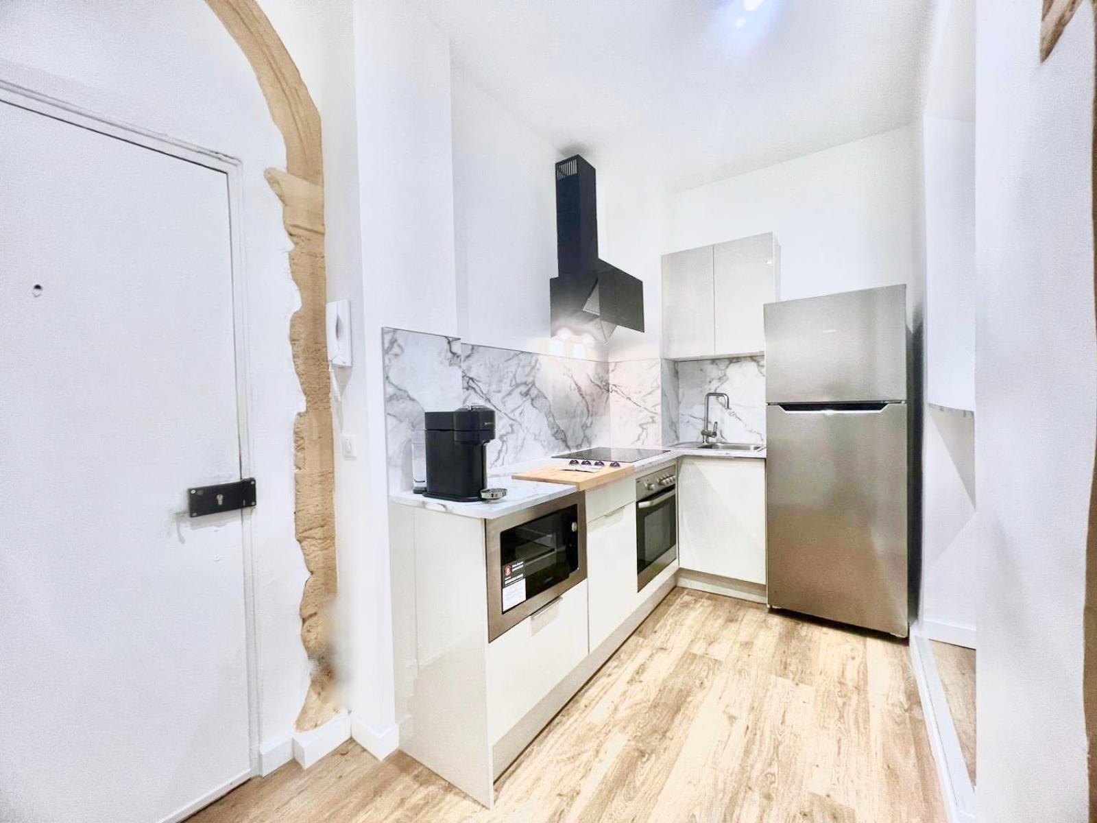 Appartement Ersextius, Stj,